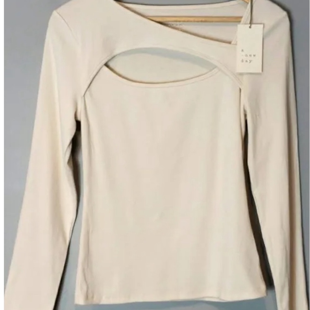 A New Day NWT slim fit ribbed long sleeve cut-out T-shirt